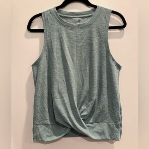 *BUNDLE* Old Navy Active Breath On Twist Front Muscle Tank